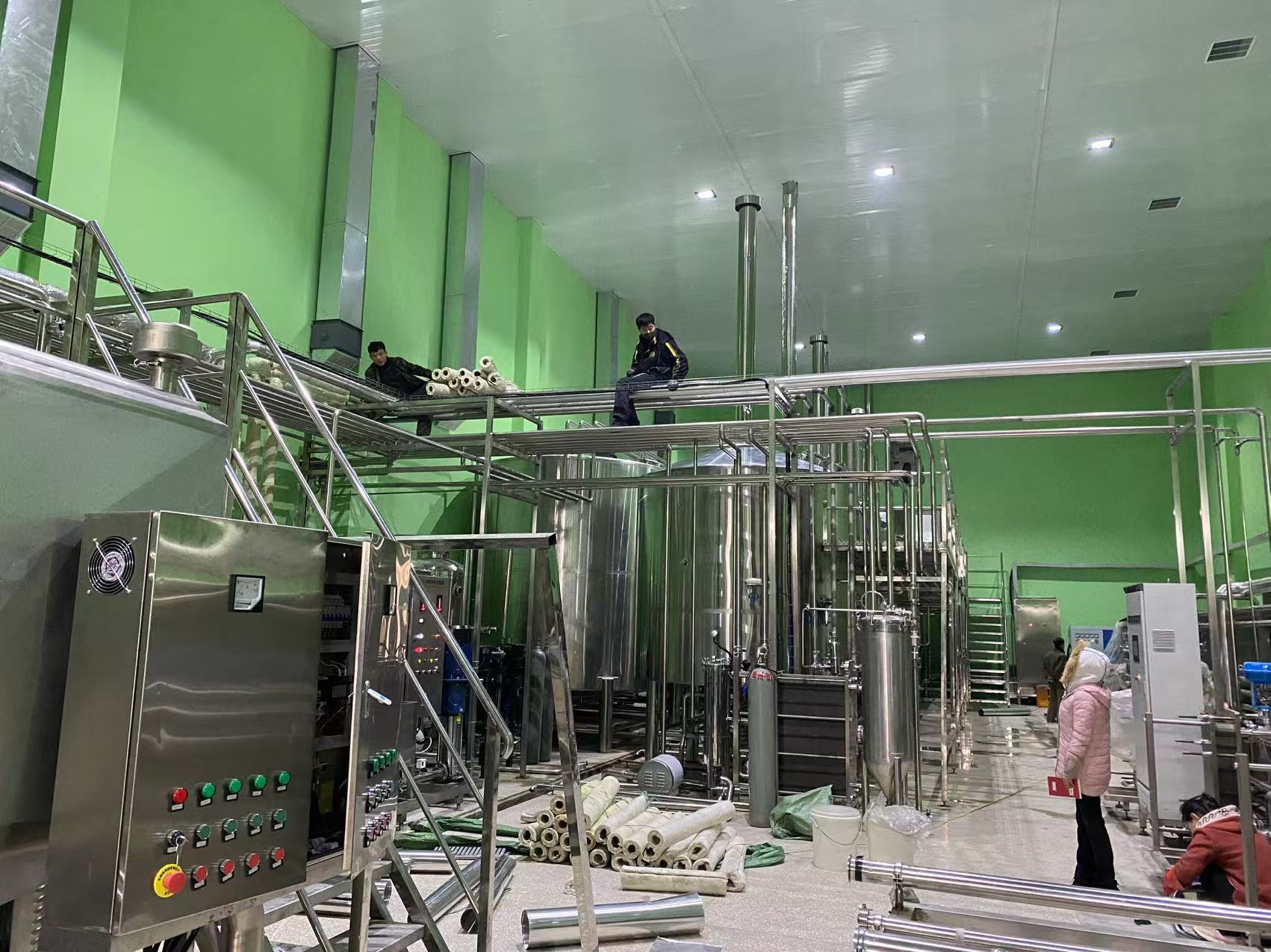 大理精酿啤酒设备厂—精酿啤酒设备制造：传承工艺与创新科技的交融